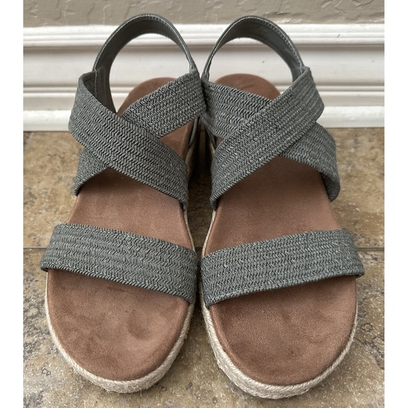 Women's Skechers, Martha Stewart: Arch Fit Beverlee – Brentwood Size 8 - Picture 3 of 7